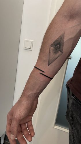 tattoo studio in der nähe Armbänder