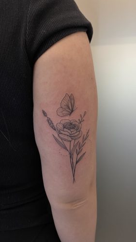 arm schmetterlings tatoo