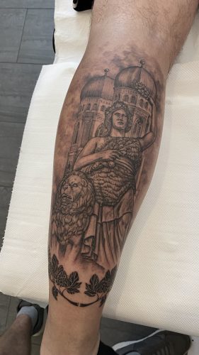 Die Statue inkster tatoo